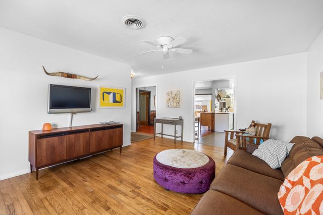 1106 Coke Drive, Arlington, TX 76010