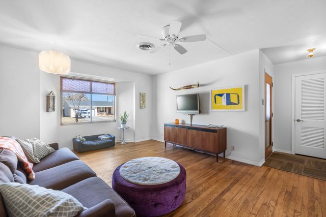 1106 Coke Drive, Arlington, TX 76010