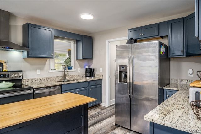 4406 University Way, Centreville, AL 35402