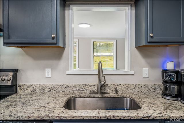 4406 University Way, Centreville, AL 35402