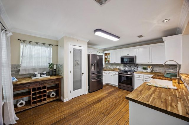 7619 Kernel Street, Houston, TX 77012