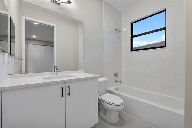 20119 Pacific Dunes Dr, Boca Raton, FL 33434