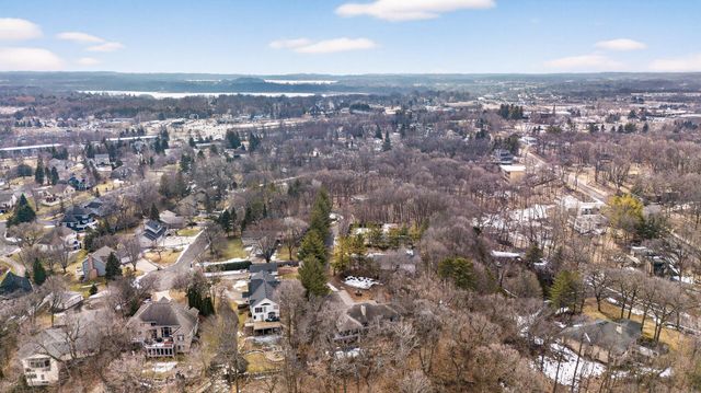 7602 Erie Avenue, Chanhassen, MN 55317