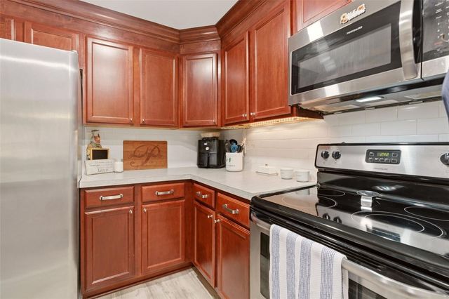 130 JASMINE WOODS COURT 2C, Deltona, FL 32725