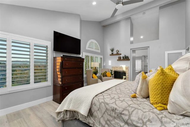 25881 Cedarbluff, Laguna Hills, CA 92653
