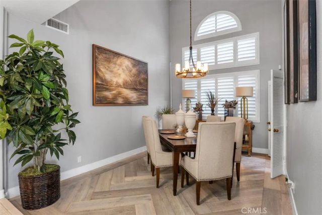 25881 Cedarbluff, Laguna Hills, CA 92653