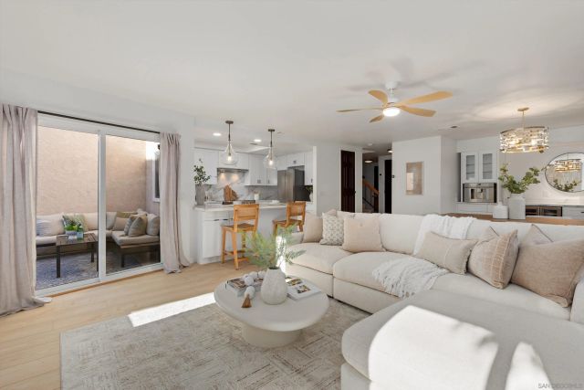 2811 Unicornio St, Carlsbad, CA 92009