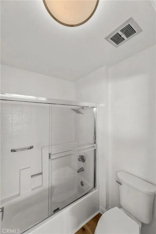 5500 Owensmouth Avenue 317, Woodland Hills, CA 91367