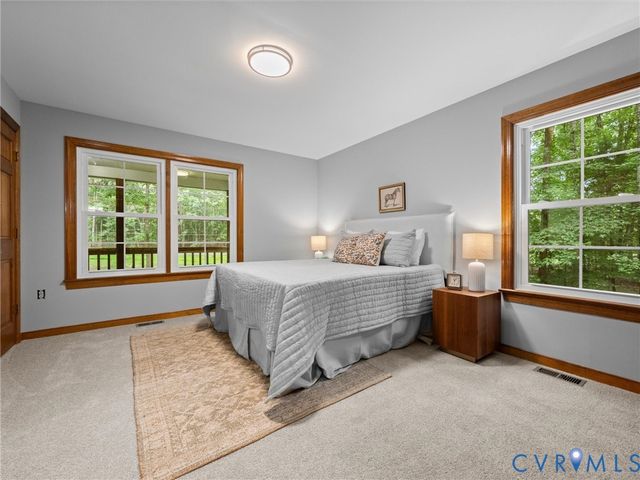 1554 Palmore Rd, Powhatan, VA 23139