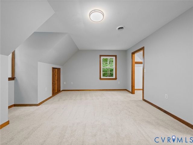 1554 Palmore Rd, Powhatan, VA 23139
