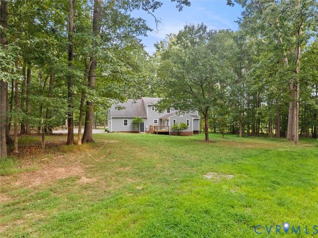 1554 Palmore Rd, Powhatan, VA 23139