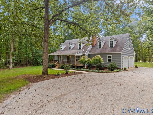 1554 Palmore Rd, Powhatan, VA 23139