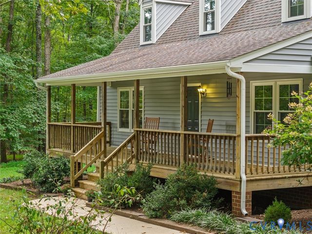 1554 Palmore Rd, Powhatan, VA 23139