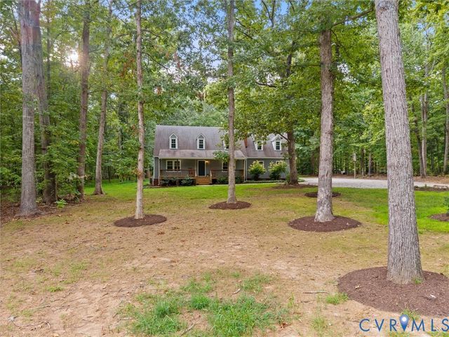 1554 Palmore Rd, Powhatan, VA 23139