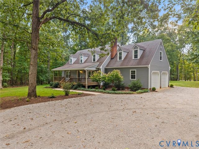 1554 Palmore Rd, Powhatan, VA 23139