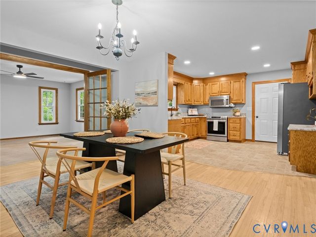 1554 Palmore Rd, Powhatan, VA 23139