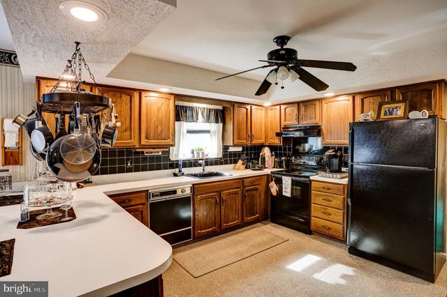 1567 LOWER STATE RD, Doylestown, PA 18901