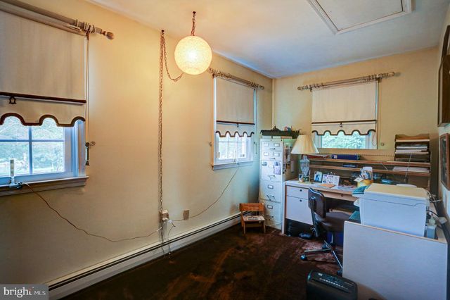 1567 LOWER STATE RD, Doylestown, PA 18901