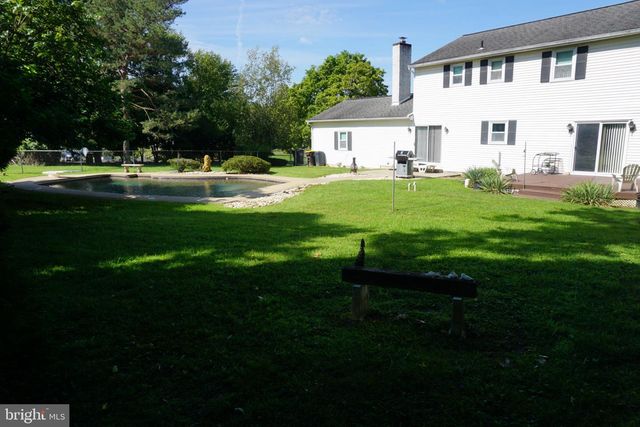 1567 LOWER STATE RD, Doylestown, PA 18901