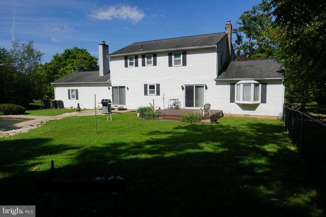1567 LOWER STATE RD, Doylestown, PA 18901