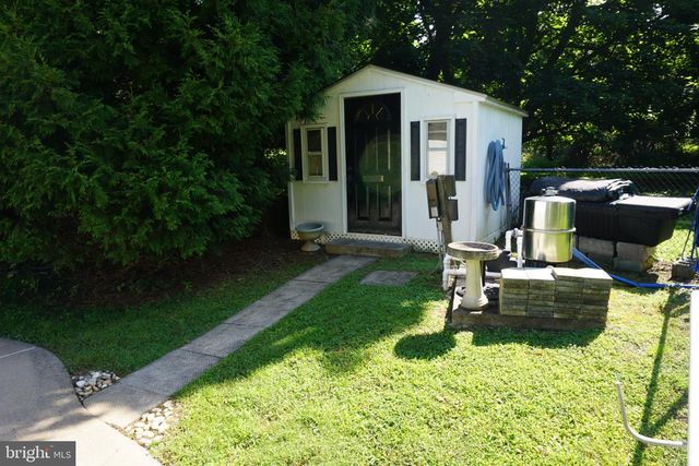 1567 LOWER STATE RD, Doylestown, PA 18901