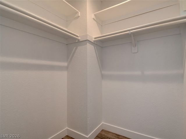 6867 Tamarus Street 202, Las Vegas, NV 89119