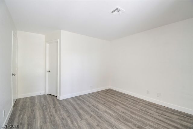 6867 Tamarus Street 202, Las Vegas, NV 89119