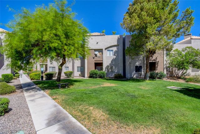 6867 Tamarus Street 202, Las Vegas, NV 89119