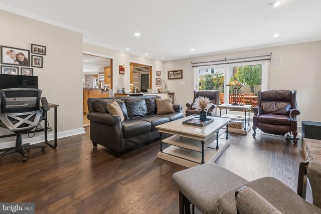 4 LAFITE CT, West Deptford Twp, NJ 08096