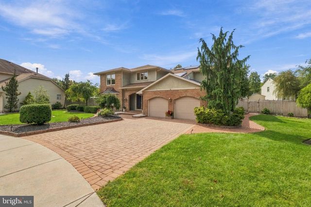 4 LAFITE CT, West Deptford Twp, NJ 08096