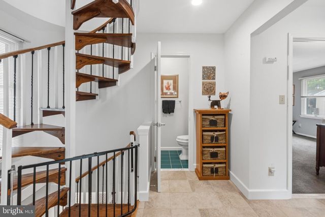 4 LAFITE CT, West Deptford Twp, NJ 08096
