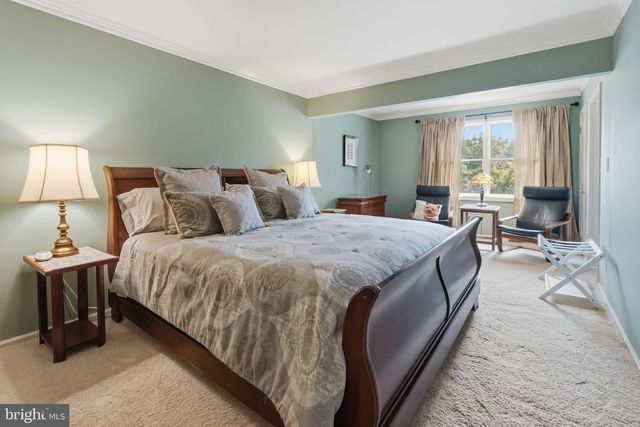 4 LAFITE CT, West Deptford Twp, NJ 08096