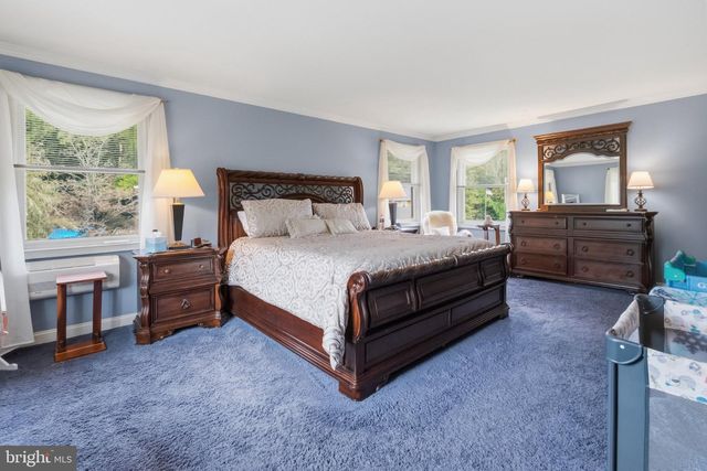 4 LAFITE CT, West Deptford Twp, NJ 08096