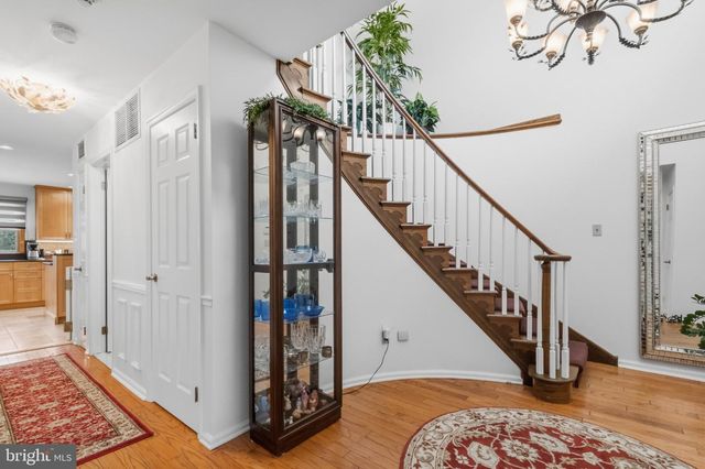 4 LAFITE CT, West Deptford Twp, NJ 08096