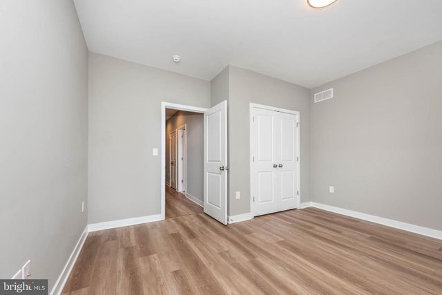 826 EDMONDSON AVE, Baltimore, MD 21201