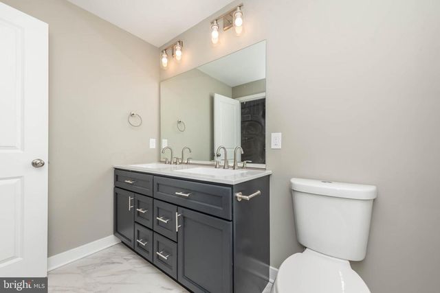 826 EDMONDSON AVE, Baltimore, MD 21201