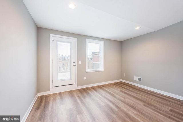 826 EDMONDSON AVE, Baltimore, MD 21201