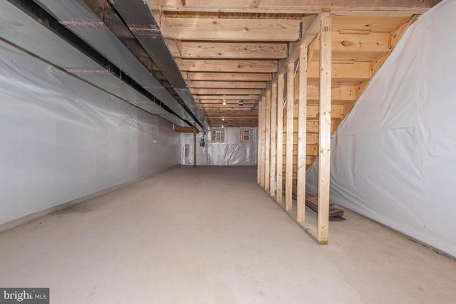 826 EDMONDSON AVE, Baltimore, MD 21201