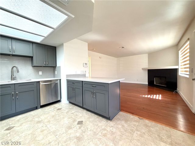 920 Rockview Drive 101, Las Vegas, NV 89128