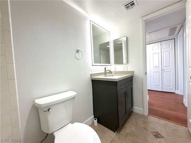 920 Rockview Drive 101, Las Vegas, NV 89128