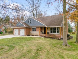 354 Bonnett Street SW, North Canton, OH 44720