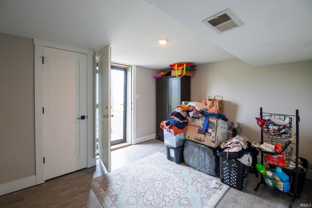 2353 Normandy Drive, Mishawaka, IN 46545