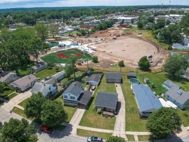 2353 Normandy Drive, Mishawaka, IN 46545