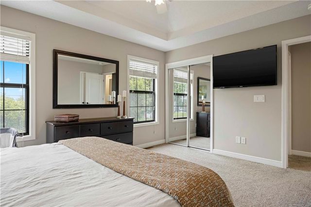 608 SE Pendleton Drive, Lee's Summit, MO 64063