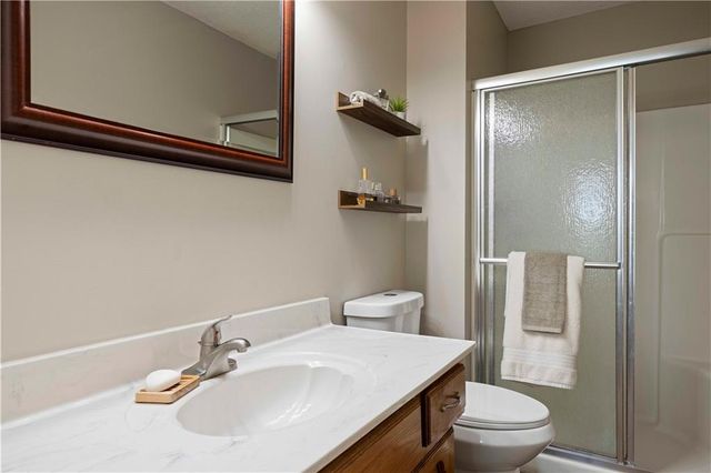 608 SE Pendleton Drive, Lee's Summit, MO 64063