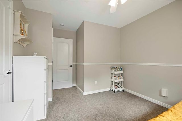 608 SE Pendleton Drive, Lee's Summit, MO 64063