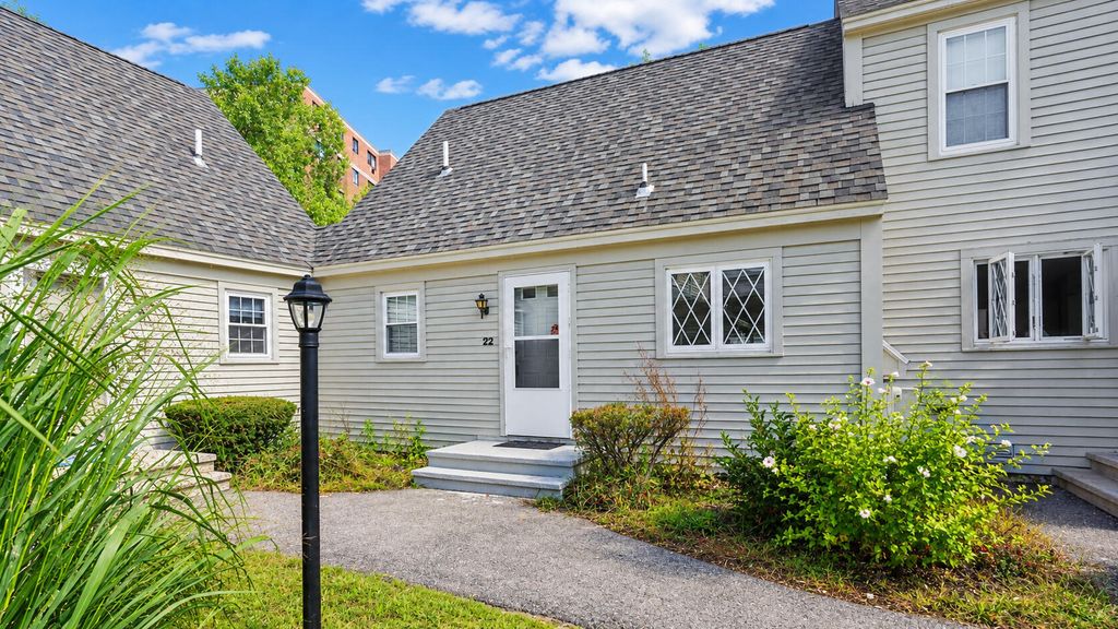 139 Broadway 22, South Portland, ME 04106 — exterior