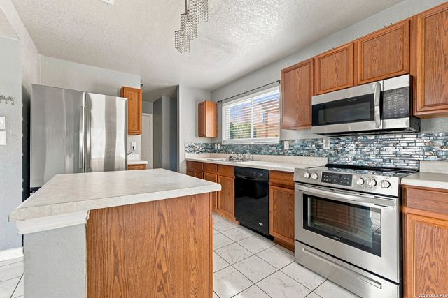 3003 GYPSY PT, San Antonio, TX 78245