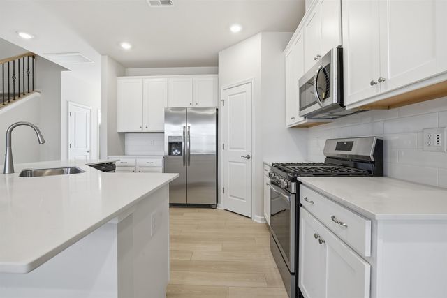 443 Lee's Corner Road, Woodruff, SC 29388