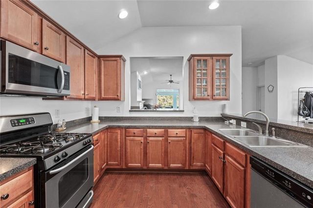 150 Cottage Club Drive, Locust Grove, GA 30248